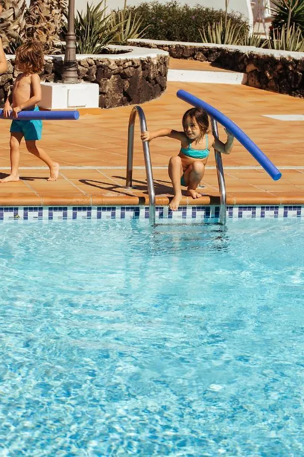 Mar Azul Playa Aparthotel Puerto del Carmen  2*, Puerto del Carmen (Lanzarote)