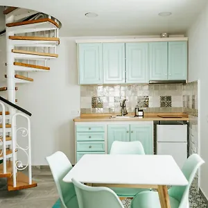 https://apartamentos-y-estudios-casa-de-la-hoya.es-andalucia.com